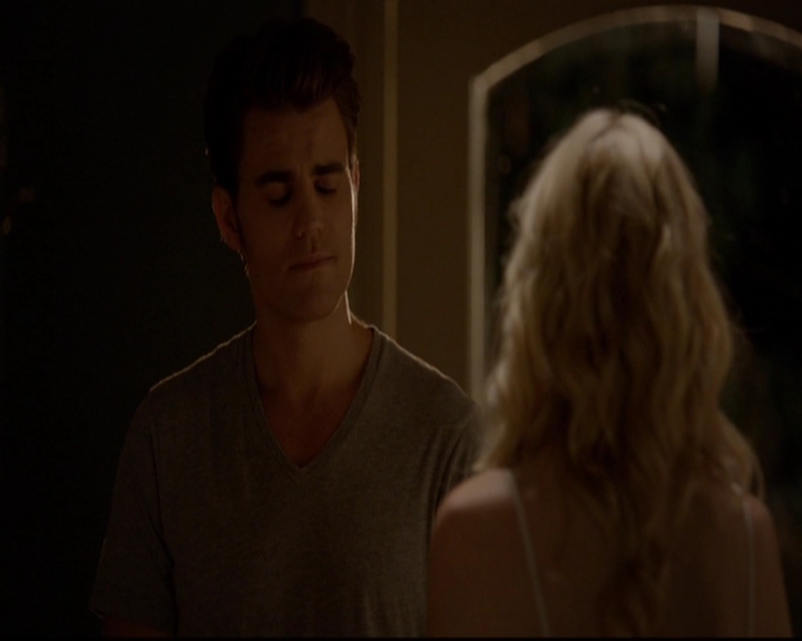 VampireDiariesWorld-dot-nl_7x01DayOneOfTwentyThousandGiveOrTake2026.jpg