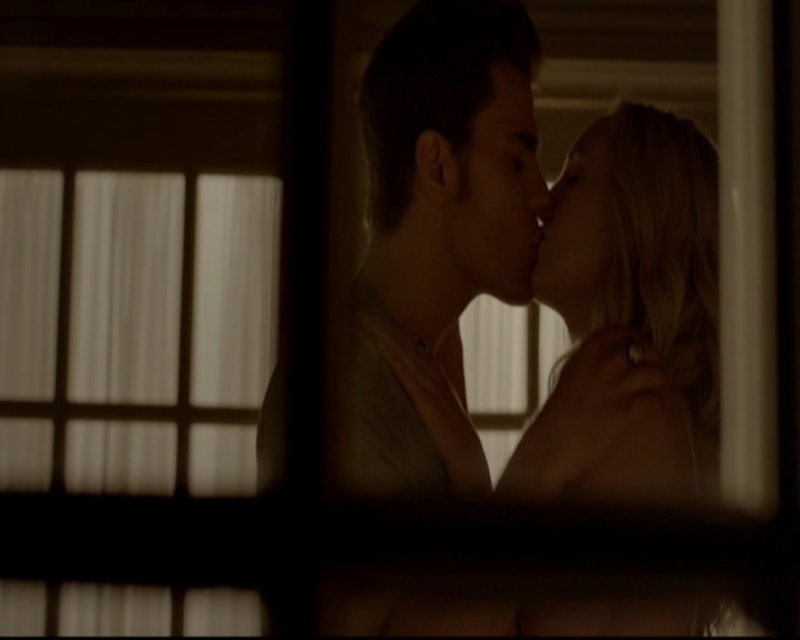 VampireDiariesWorld-dot-nl_7x01DayOneOfTwentyThousandGiveOrTake2042.jpg