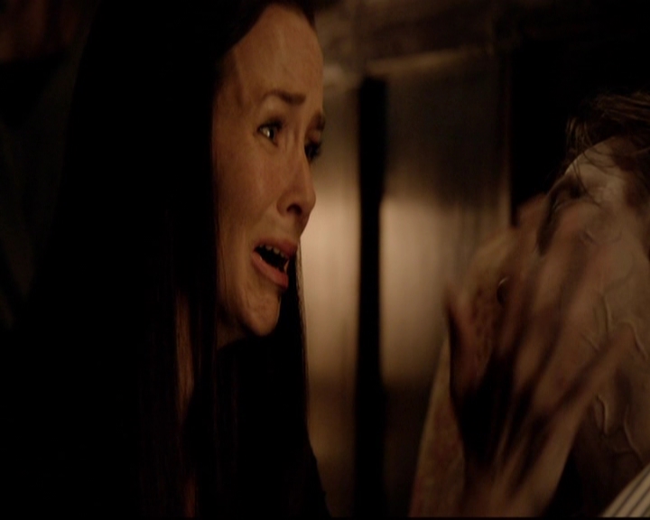 VampireDiariesWorld-dot-nl_7x01DayOneOfTwentyThousandGiveOrTake2153.jpg