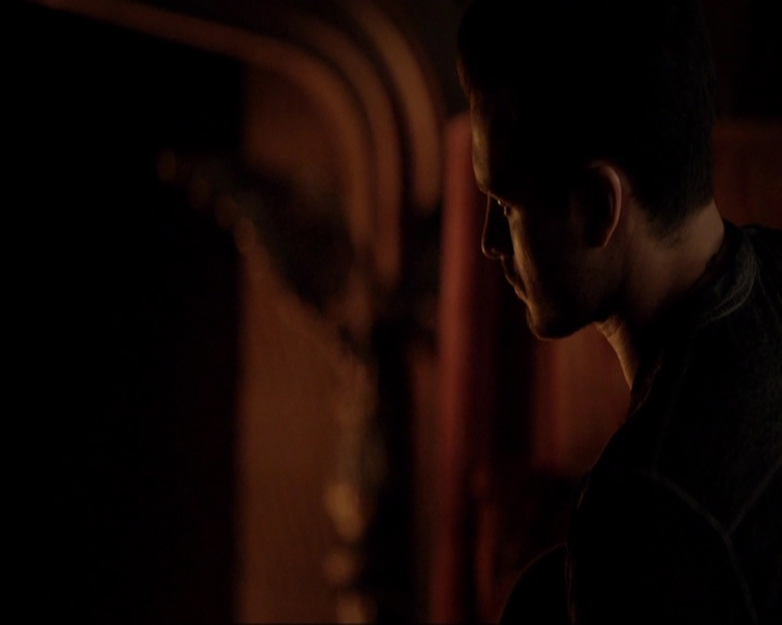 VampireDiariesWorld-dot-nl_7x02NeverLetMeGo2055.jpg