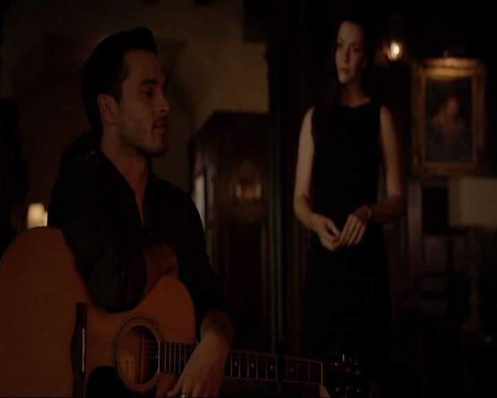 VampireDiariesWorld-dot-nl_7x02NeverLetMeGo2096.jpg