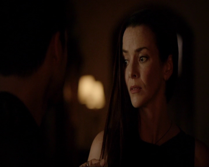 VampireDiariesWorld-dot-nl_7x02NeverLetMeGo2138.jpg