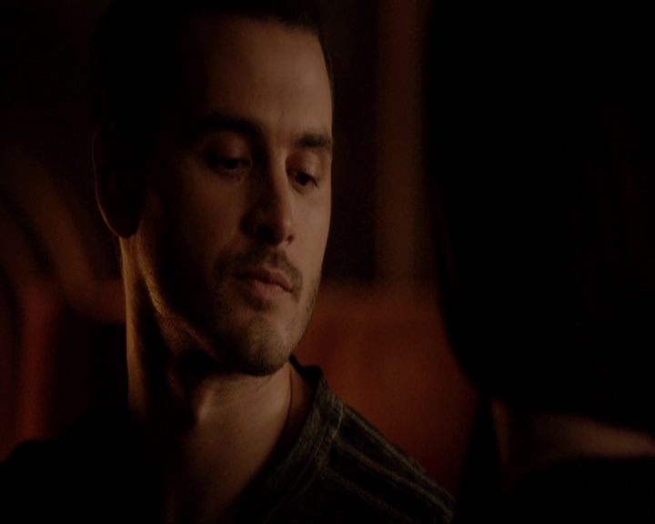 VampireDiariesWorld-dot-nl_7x02NeverLetMeGo2139.jpg