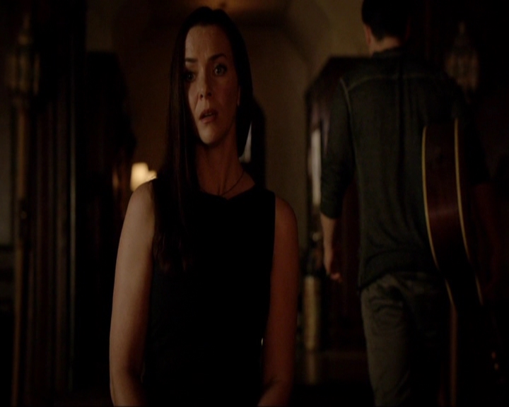 VampireDiariesWorld-dot-nl_7x02NeverLetMeGo2150.jpg