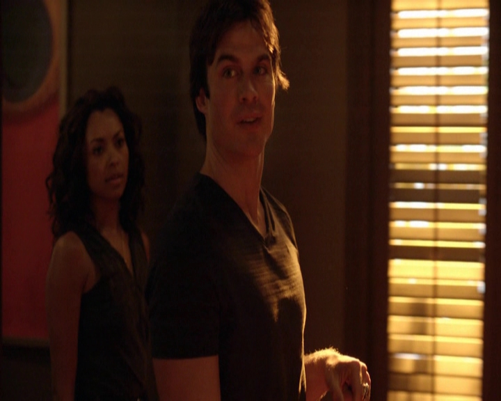 VampireDiariesWorld-dot-nl_7x03AgeOfInnocence-deletedscenes0008.jpg