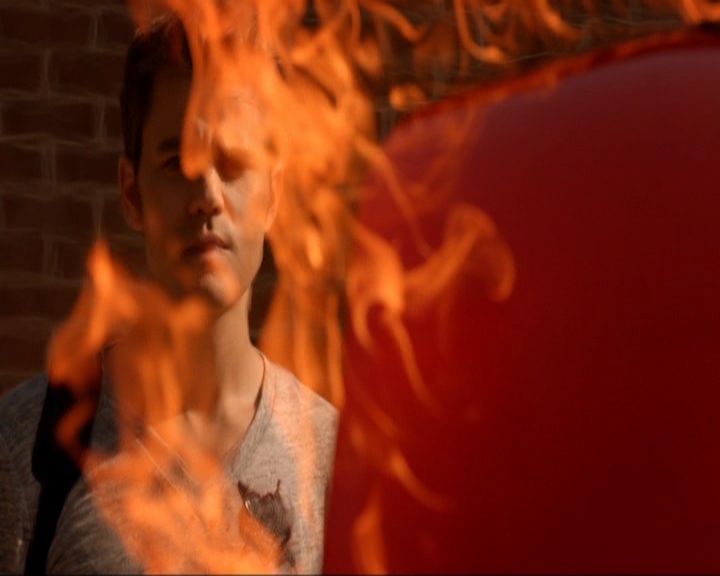 VampireDiariesWorld-dot-nl_7x03AgeOfInnocence0051.jpg