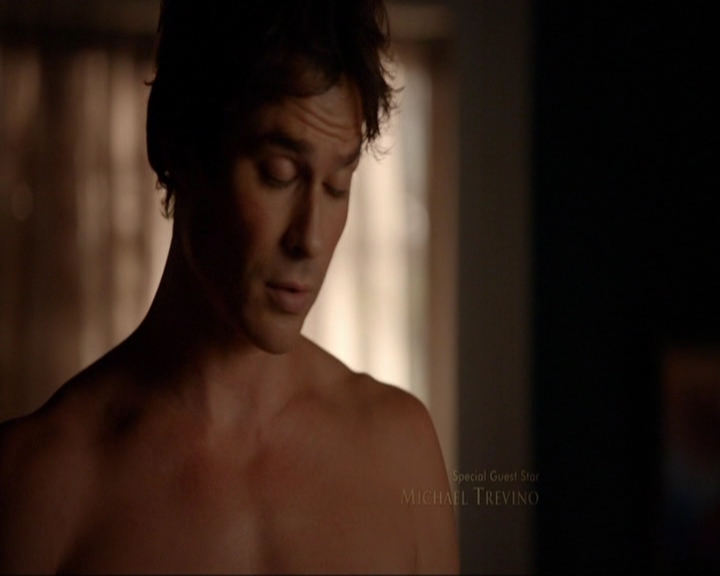 VampireDiariesWorld-dot-nl_7x03AgeOfInnocence0123.jpg