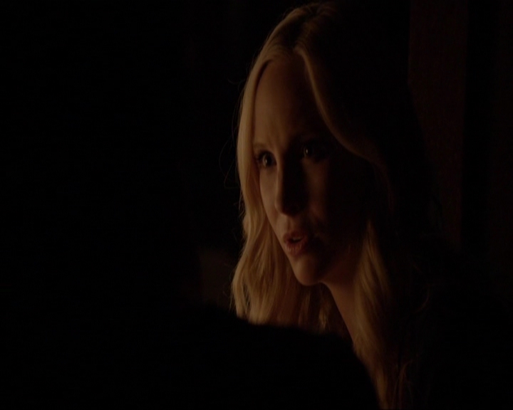 VampireDiariesWorld-dot-nl_7x03AgeOfInnocence2150.jpg