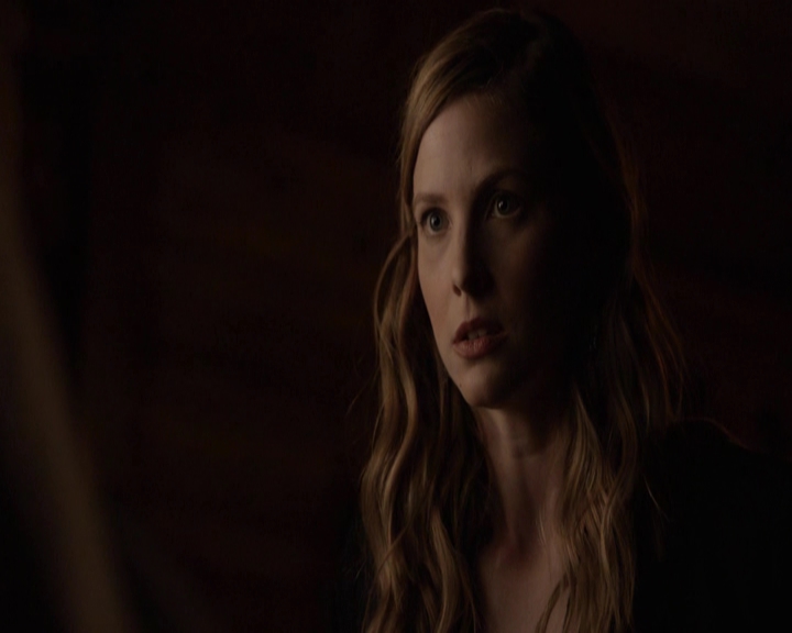 VampireDiariesWorld-dot-nl_7x04ICarryYourHeartWithMe-deletedscenes0013.jpg