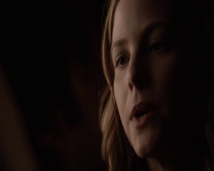 VampireDiariesWorld-dot-nl_7x04ICarryYourHeartWithMe-deletedscenes0046.jpg