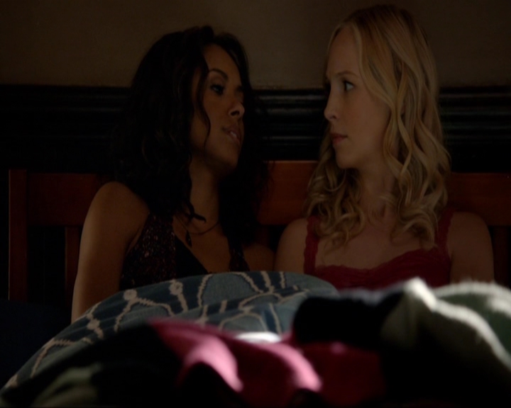 VampireDiariesWorld-dot-nl_7x04ICarryYourHeartWithMe0380.jpg