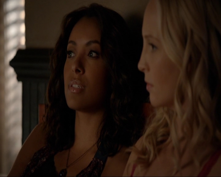 VampireDiariesWorld-dot-nl_7x04ICarryYourHeartWithMe0382.jpg