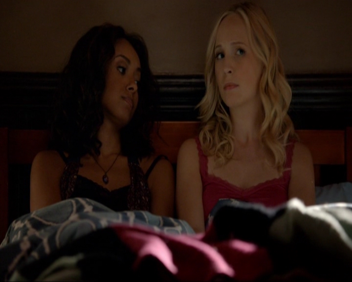 VampireDiariesWorld-dot-nl_7x04ICarryYourHeartWithMe0400.jpg