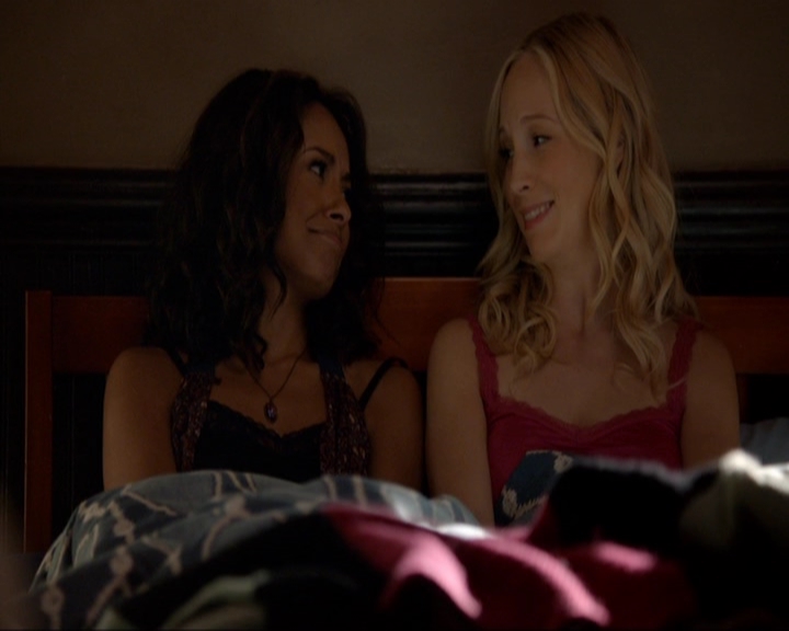 VampireDiariesWorld-dot-nl_7x04ICarryYourHeartWithMe0407.jpg