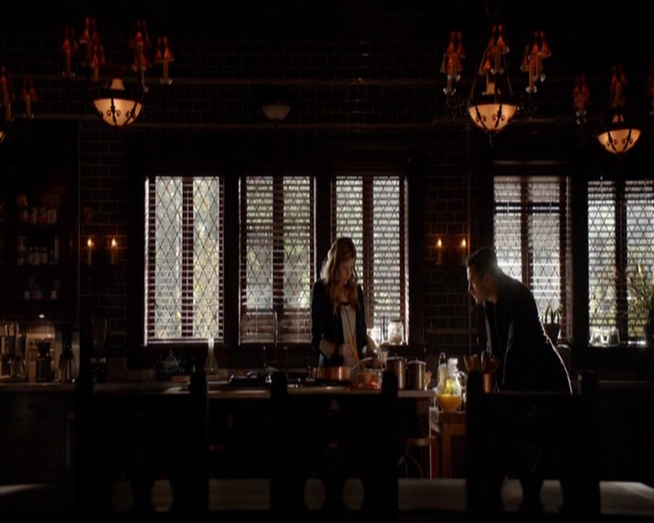 VampireDiariesWorld-dot-nl_7x04ICarryYourHeartWithMe0455.jpg