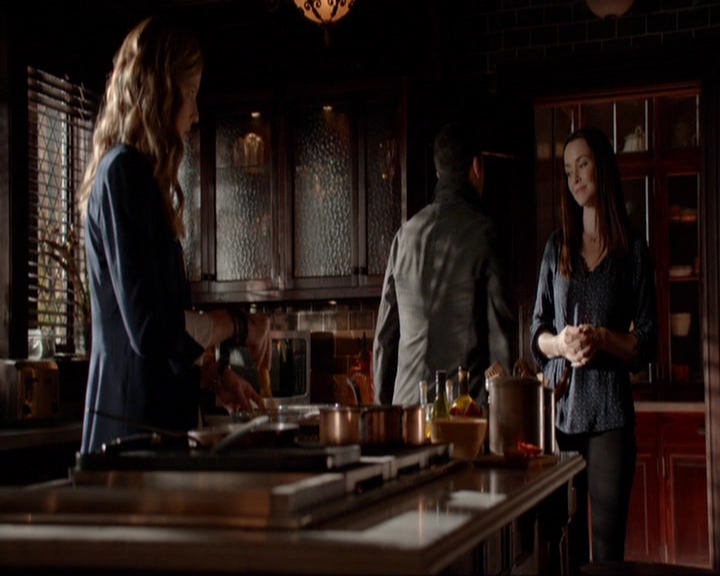 VampireDiariesWorld-dot-nl_7x04ICarryYourHeartWithMe0489.jpg