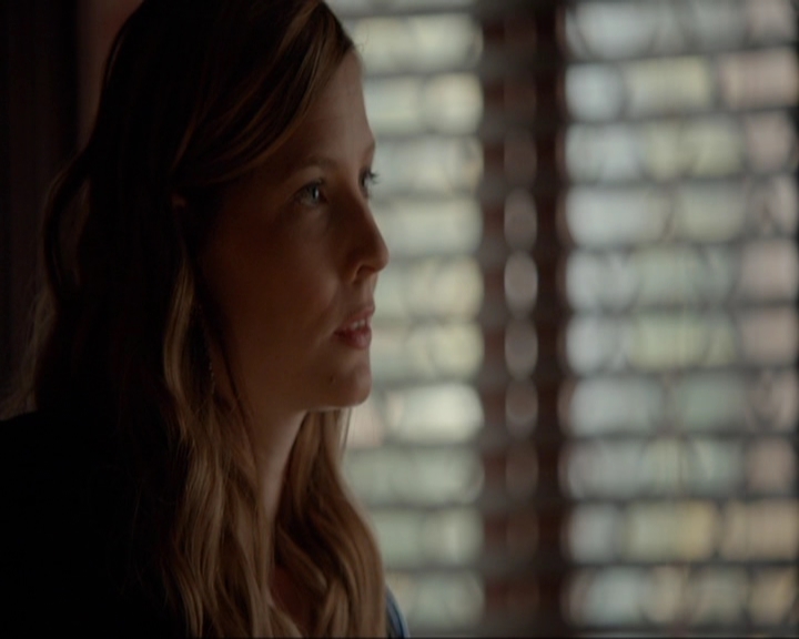 VampireDiariesWorld-dot-nl_7x04ICarryYourHeartWithMe0516.jpg