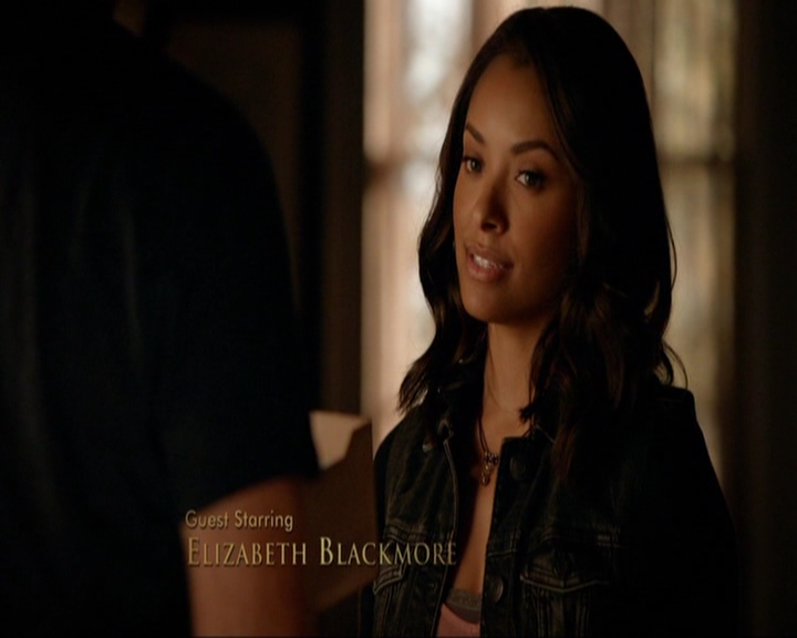 VampireDiariesWorld-dot-nl_7x05LiveThroughThis0133.jpg