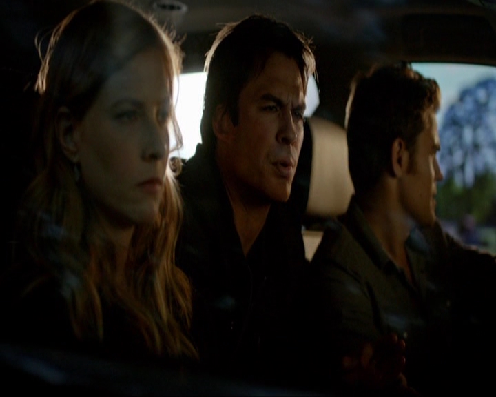 VampireDiariesWorld-dot-nl_7x05LiveThroughThis0583.jpg