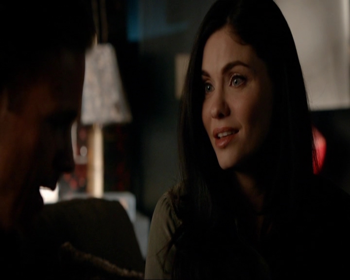 VampireDiariesWorld-dot-nl_7x05LiveThroughThis0685.jpg