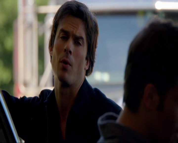 VampireDiariesWorld-dot-nl_7x05LiveThroughThis0746.jpg