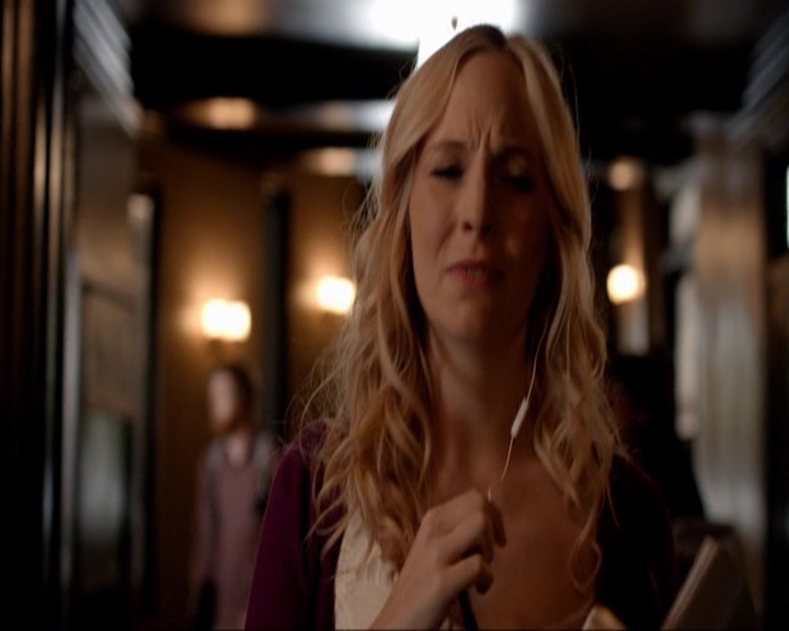 VampireDiariesWorld-dot-nl_7x05LiveThroughThis0763.jpg