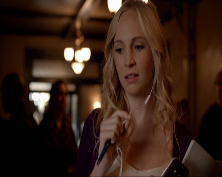 VampireDiariesWorld-dot-nl_7x05LiveThroughThis0777.jpg