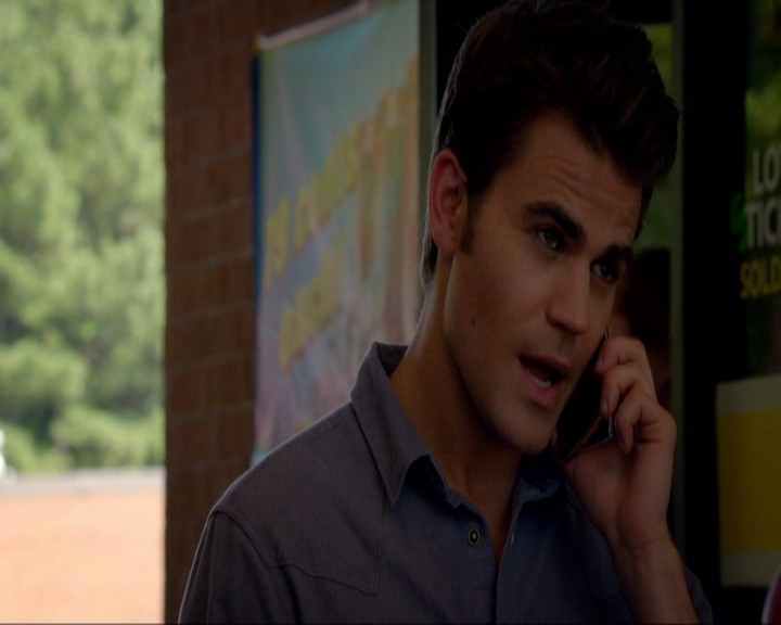 VampireDiariesWorld-dot-nl_7x05LiveThroughThis0786.jpg