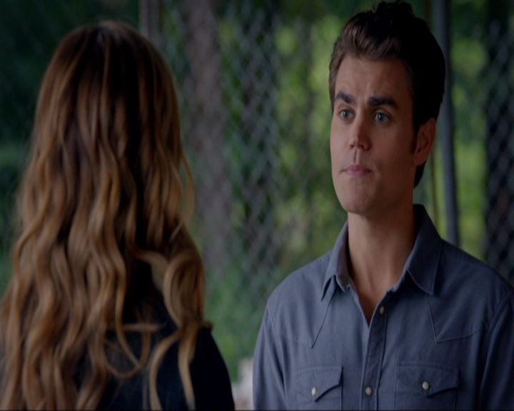 VampireDiariesWorld-dot-nl_7x05LiveThroughThis0955.jpg