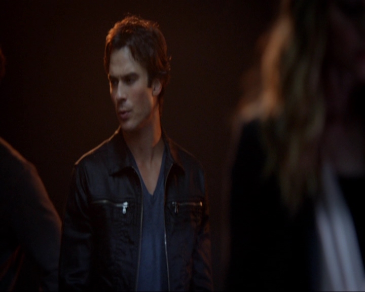 VampireDiariesWorld-dot-nl_7x05LiveThroughThis0988.jpg