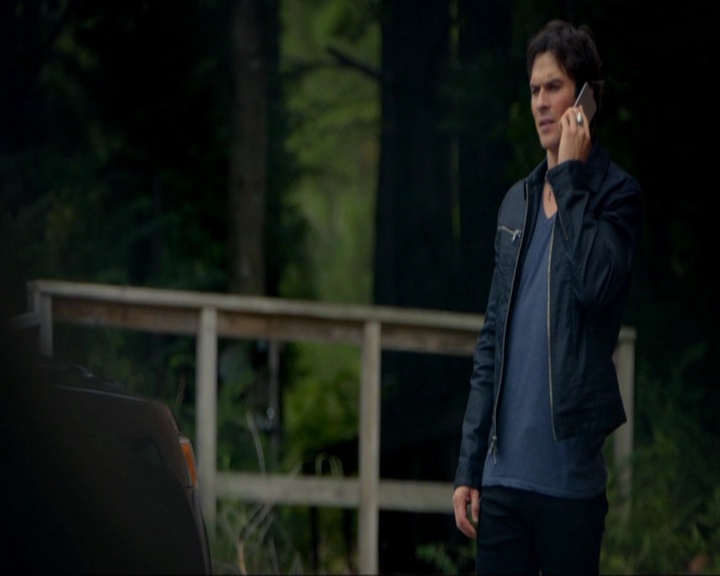 VampireDiariesWorld-dot-nl_7x05LiveThroughThis1040.jpg