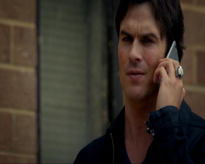 VampireDiariesWorld-dot-nl_7x05LiveThroughThis1047.jpg