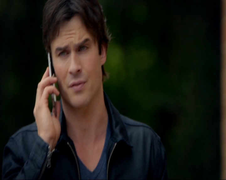 VampireDiariesWorld-dot-nl_7x05LiveThroughThis1055.jpg