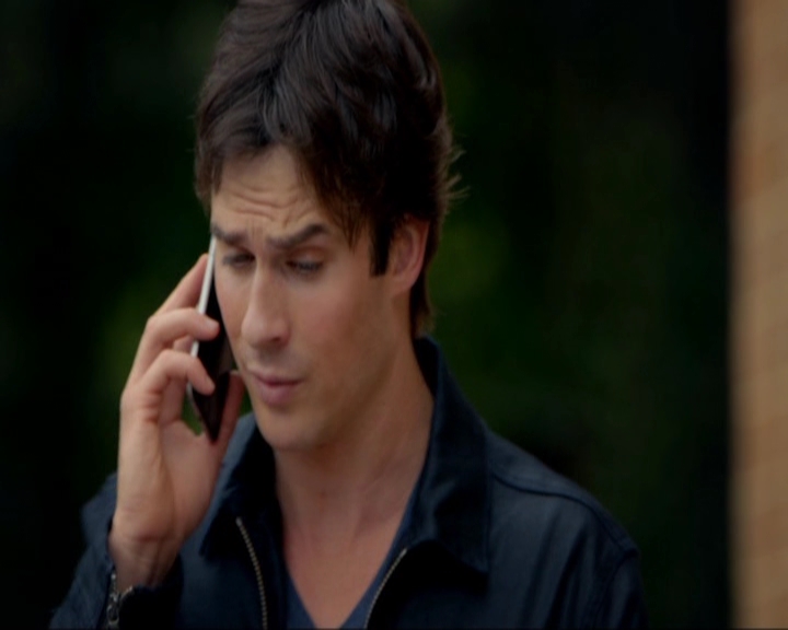 VampireDiariesWorld-dot-nl_7x05LiveThroughThis1056.jpg