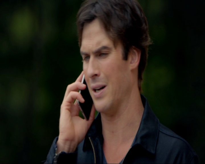 VampireDiariesWorld-dot-nl_7x05LiveThroughThis1058.jpg