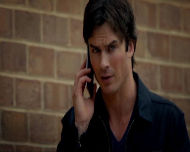 VampireDiariesWorld-dot-nl_7x05LiveThroughThis1063.jpg