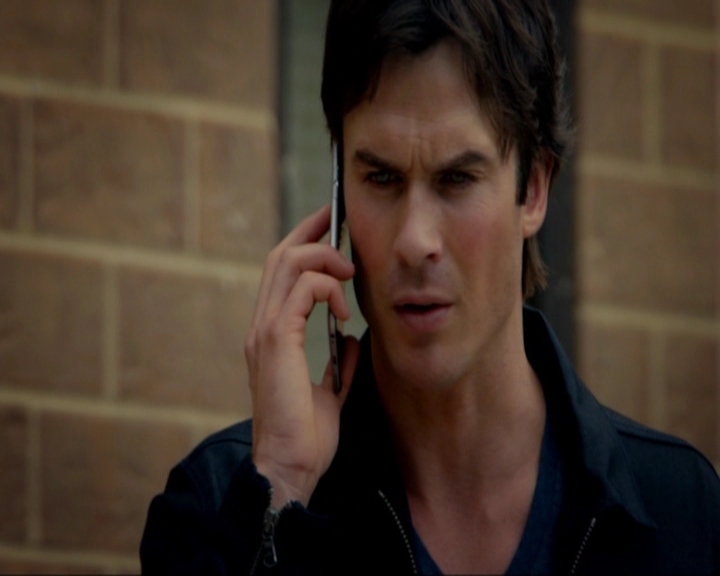 VampireDiariesWorld-dot-nl_7x05LiveThroughThis1069.jpg