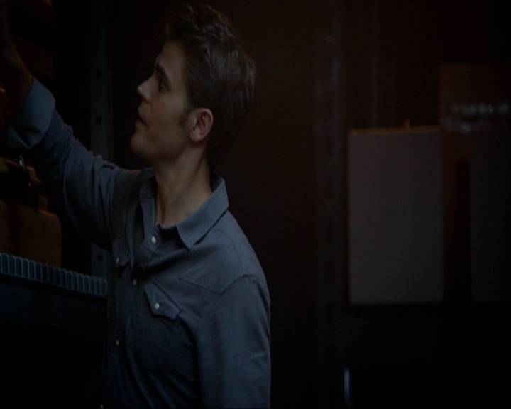 VampireDiariesWorld-dot-nl_7x05LiveThroughThis1232.jpg