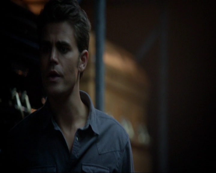 VampireDiariesWorld-dot-nl_7x05LiveThroughThis1250.jpg