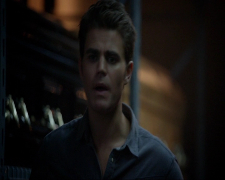 VampireDiariesWorld-dot-nl_7x05LiveThroughThis1251.jpg