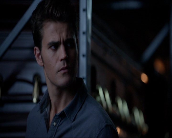 VampireDiariesWorld-dot-nl_7x05LiveThroughThis1268.jpg