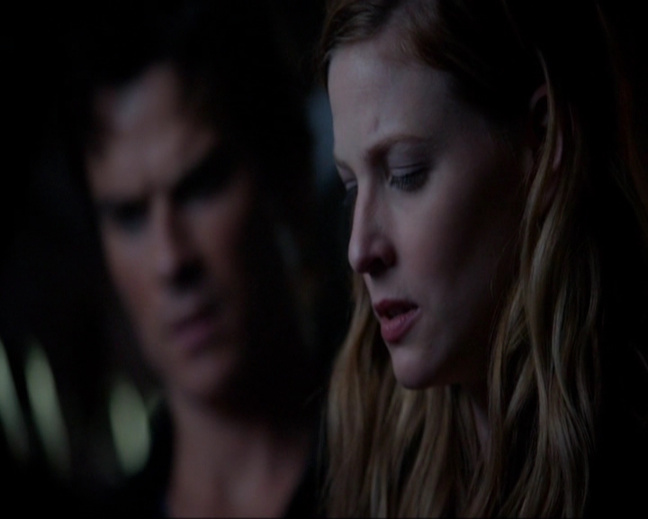 VampireDiariesWorld-dot-nl_7x05LiveThroughThis1292.jpg