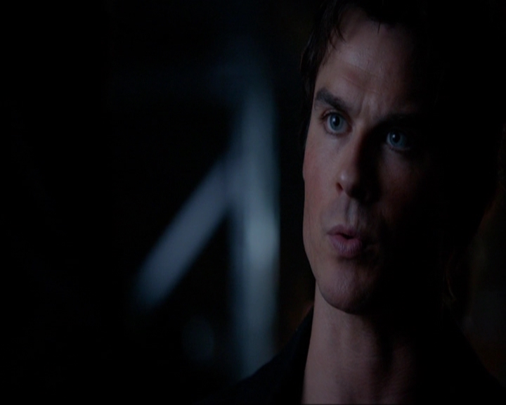 VampireDiariesWorld-dot-nl_7x05LiveThroughThis1402.jpg