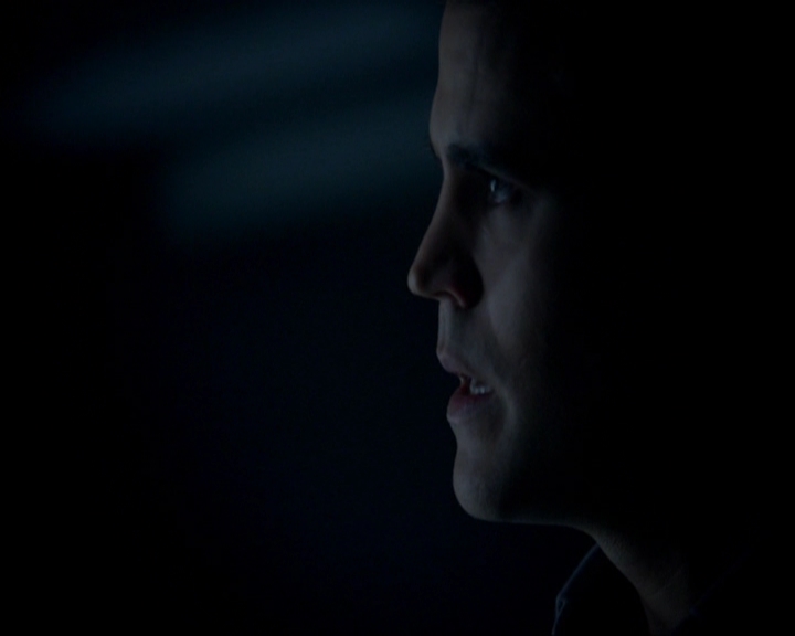 VampireDiariesWorld-dot-nl_7x05LiveThroughThis1557.jpg