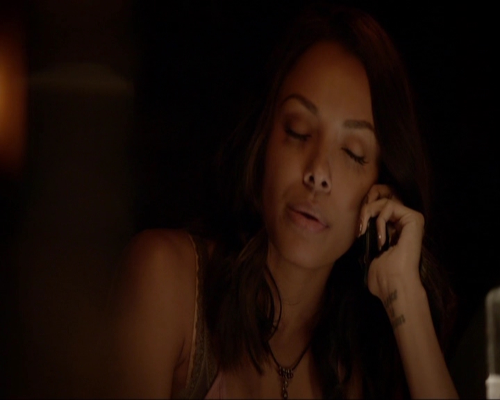 VampireDiariesWorld-dot-nl_7x05LiveThroughThis1829.jpg