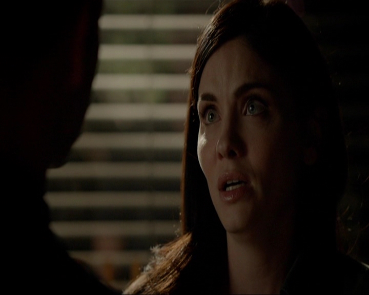 VampireDiariesWorld-dot-nl_7x05LiveThroughThis1905.jpg