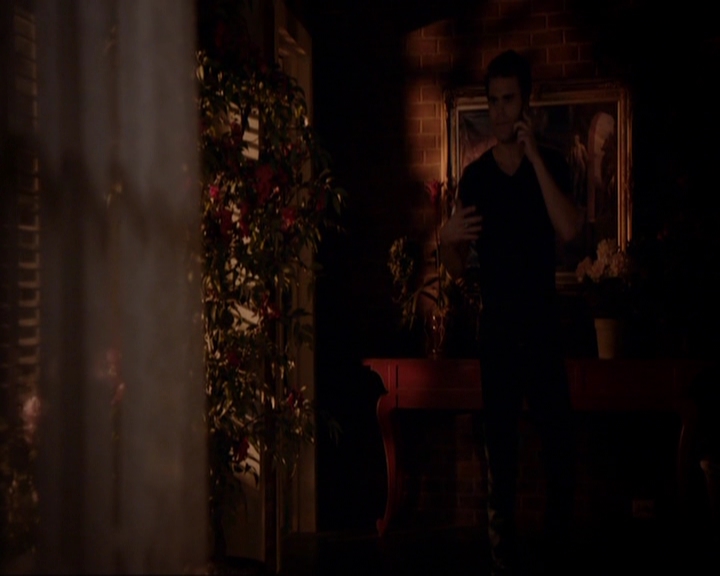 VampireDiariesWorld-dot-nl_7x05LiveThroughThis1948.jpg