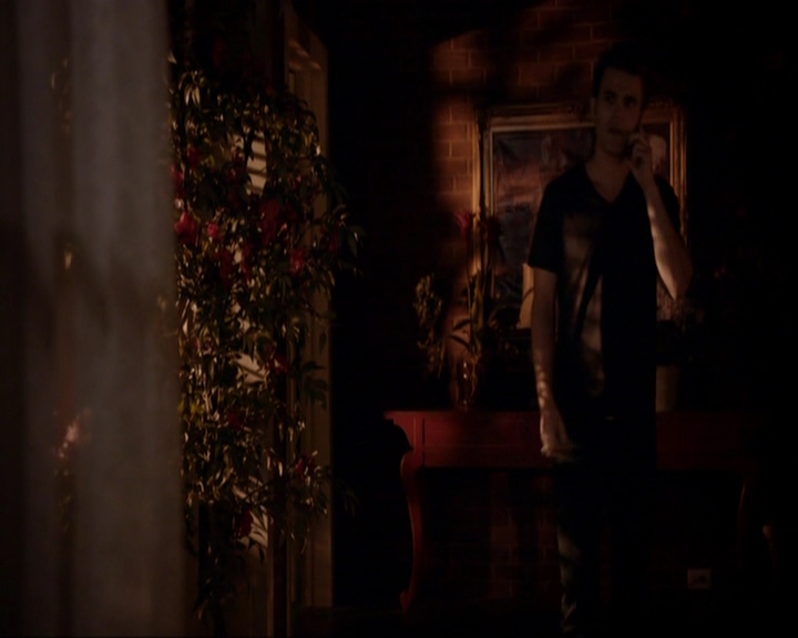 VampireDiariesWorld-dot-nl_7x05LiveThroughThis1950.jpg