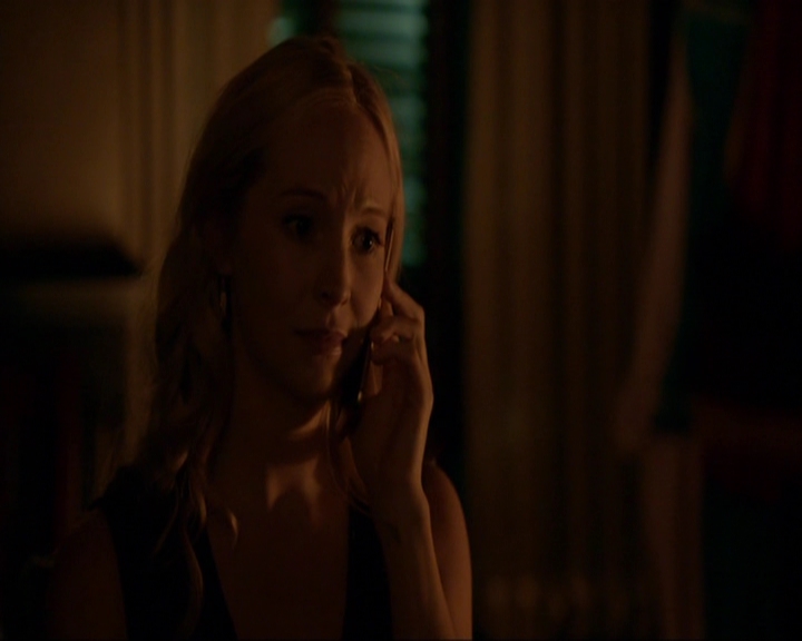 VampireDiariesWorld-dot-nl_7x05LiveThroughThis1961.jpg