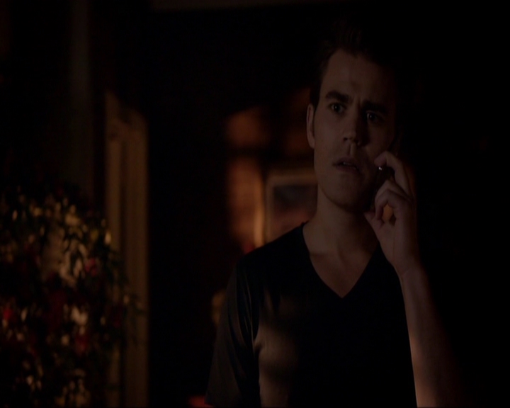 VampireDiariesWorld-dot-nl_7x05LiveThroughThis1968.jpg